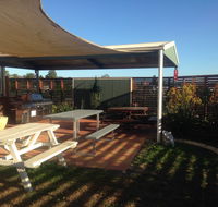 Gympie Caravan Park - Queens Park - Melbourne 4u