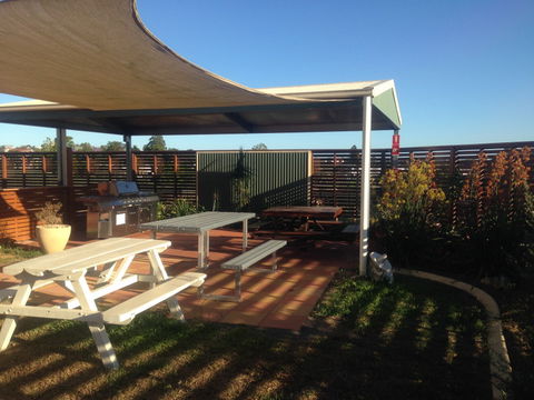 Gympie Caravan Park - Queens Park - Accommodation Melbourne 0