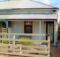 Harriett's Cottage Accommodation Clyde's Cottage - Accommodation Melbourne