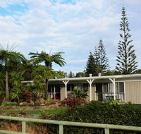 Hibiscus Regal Apartments - Accommodation Melbourne