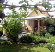 Kemeys Mountain Hideaway - Accommodation Melbourne
