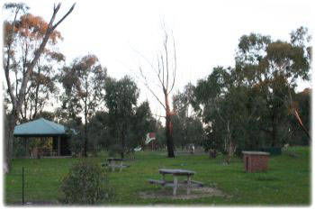 Lake Waranga Caravan Park & Holiday Camp - Accommodation Melbourne 1