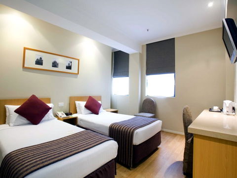 Quality Hotel Batman's Hill On Collins - Accommodation Melbourne 0