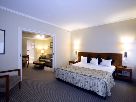 Quality Hotel Batman's Hill On Collins - Accommodation Melbourne 2