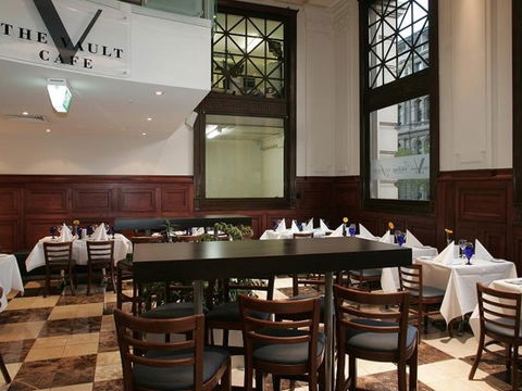 Quality Hotel Batman's Hill On Collins - Accommodation Melbourne 3