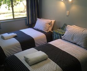 Tin Shack - Accommodation Melbourne 0