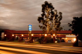 BEST WESTERN Balmoral Motor Inn - Accommodation Melbourne 0