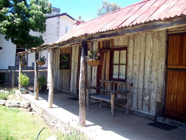 Cook ACT Accommodation Melbourne