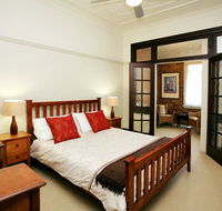 The Bank Guesthouse - Accommodation Melbourne
