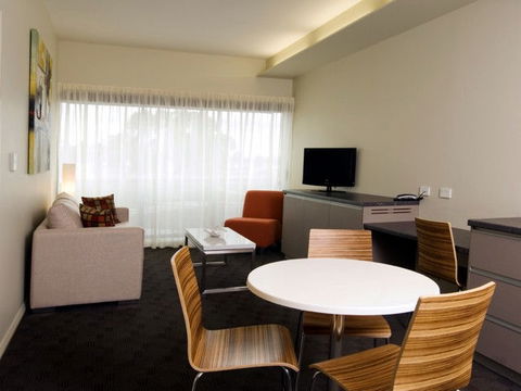Travelodge Hotel Hobart Airport - Accommodation Melbourne 1