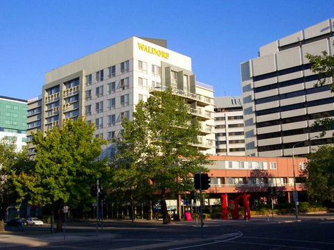 Waldorf Apartment Hotel Canberra - Accommodation Melbourne 1
