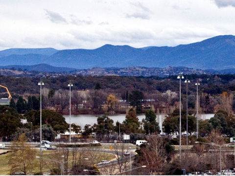 Waldorf Apartment Hotel Canberra - Accommodation Melbourne 4