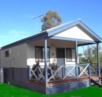 Pinjarra Cabins and Caravan Park - Accommodation Melbourne