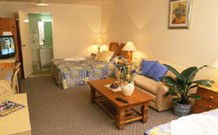 Cooks Endeavour Motor Inn - Tweed Heads - Accommodation Melbourne 1