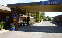 Nicholas Royal Motel - Hay - Accommodation Melbourne 0