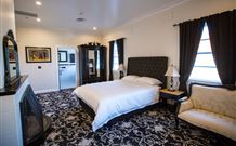 The Commercial Boutique Hotel - Tenterfield - Accommodation Melbourne 2
