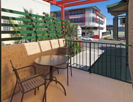 Edmondstone Motel - Accommodation Melbourne 2