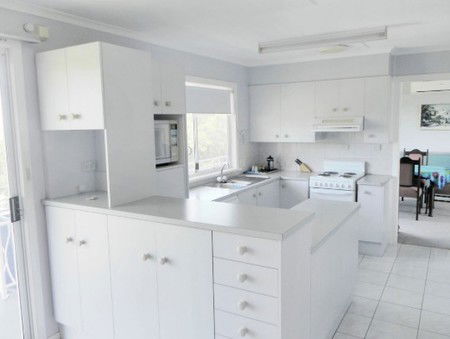 Leisure-lee Holiday Apartments - Accommodation Melbourne 4
