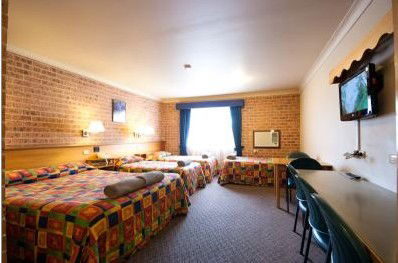 Blue Gum Motor Inn - Accommodation Melbourne 2