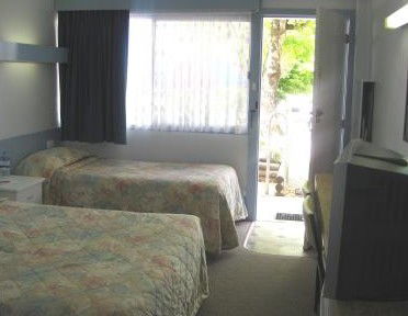 Best Western Motel Farrington - Accommodation Melbourne 1