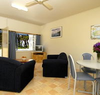 Island Coastal Units - Accommodation Melbourne