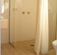 Country Gardens Motor Inn - Accommodation Melbourne 3