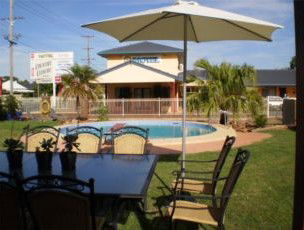 Country Leisure Motor Inn - Accommodation Melbourne 1