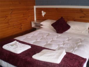 Country Leisure Motor Inn - Accommodation Melbourne 2