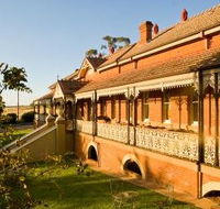 Hermitage Hill Resort And Conference Centre - Melbourne 4u