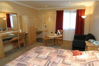Best Western Sunseeker Motor Inn - Accommodation Melbourne 0