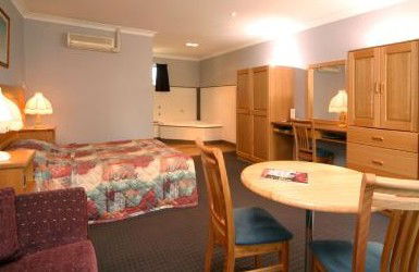 Best Western Sunseeker Motor Inn - Accommodation Melbourne 1