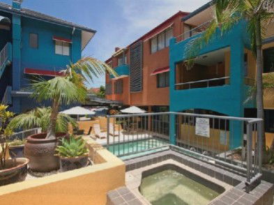 Coolum Beach Resort - Melbourne 4u 1