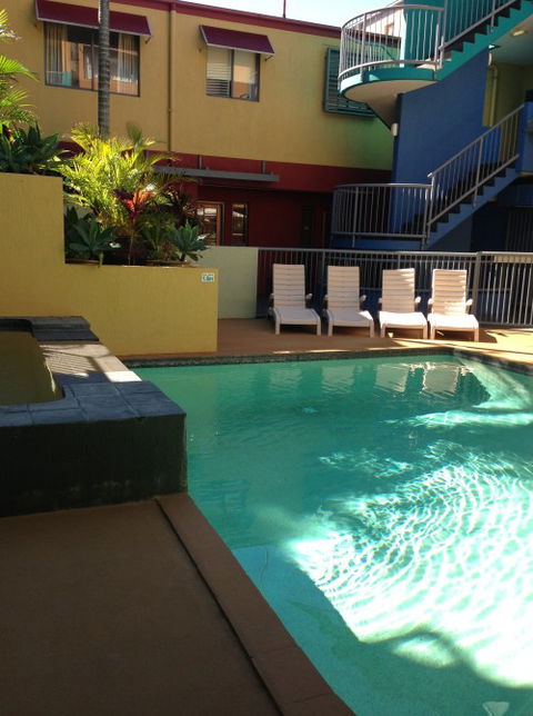 Coolum Beach Resort - Melbourne 4u 3