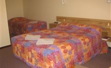 Wagon Wheel Motel And Units - Coonabarabran - Accommodation Melbourne 0