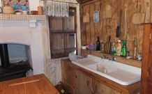 Aberfeldie Cottage B And B - Accommodation Melbourne 2