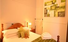 Fabulous Location - Accommodation Melbourne 1