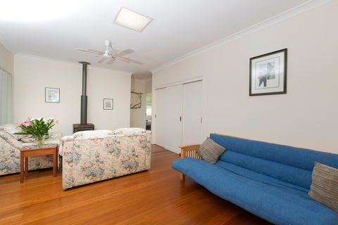 Cranford Waterfront Cottage - Accommodation Melbourne 5