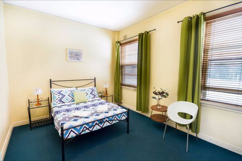 Grand Hotel - Accommodation Melbourne 8