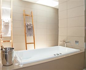 Mirage Whitsundays - Accommodation Melbourne 1