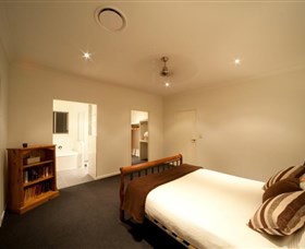 Viewpoint - Accommodation Melbourne 1