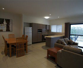 Gympie Pines Fairway Villas - Accommodation Melbourne 1
