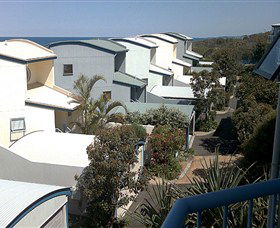 Castaway Cove Resort Noosa - Melbourne 4u 2