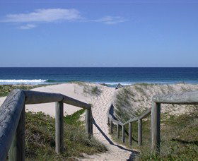 Castaway Cove Resort Noosa - Melbourne 4u 3