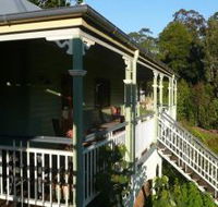 The Sanctuary Springbrook. Guest House / Cottage - Accommodation Melbourne