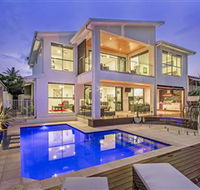 Pasadena Point at Vogue Holiday Homes - Melbourne 4u