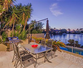 The RiverView At Vogue Holiday Homes - Melbourne 4u 3