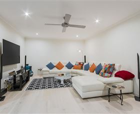 The Tropics At Vogue Holiday Homes - Melbourne 4u 3