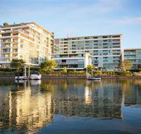ULTIQA Freshwater Point Resort - Melbourne 4u