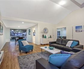 The Sands At Vogue Holiday Homes - Melbourne 4u 2