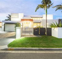 The Grand at Vogue Holiday Homes - Melbourne 4u